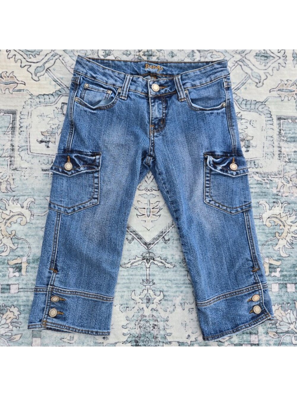 Vintage Y2K Bongo Denim Cargo Capri Pants Jeans Size 5 Blue Low Rise 2000s
